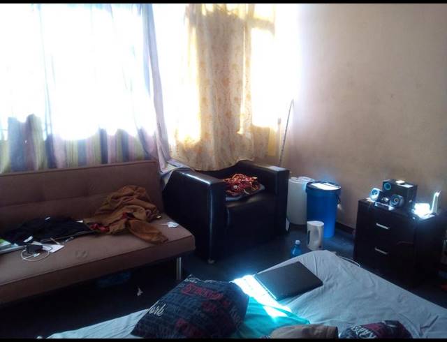 3 BEDROOM DUPLEX FOR SALE IN SUNNYSIDE